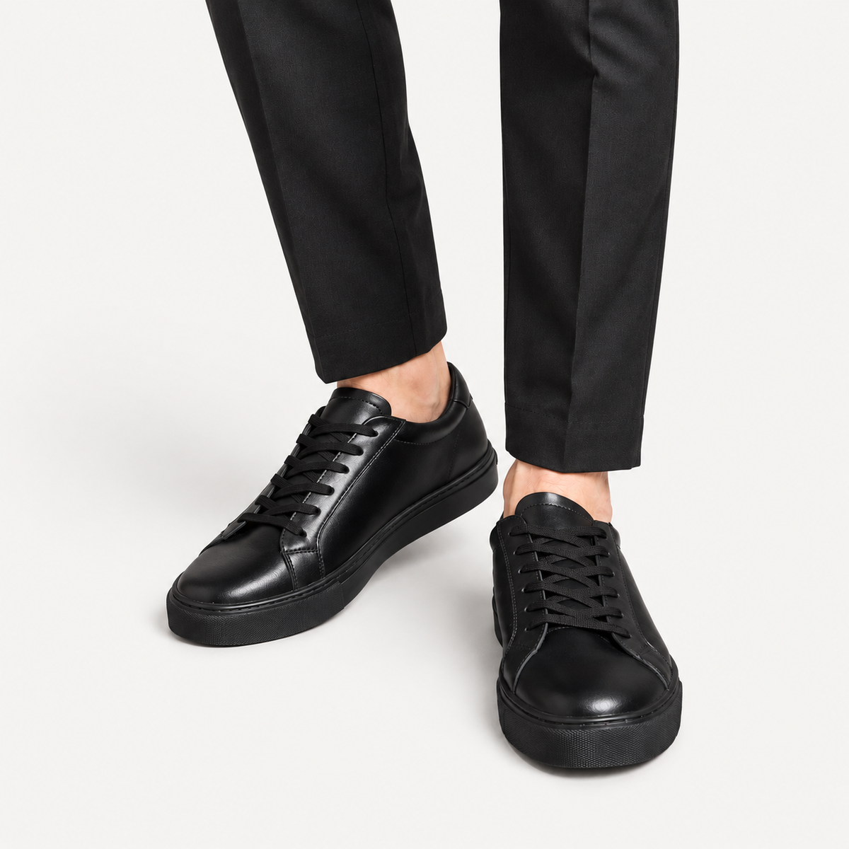 Ashgrove Versatile All Black